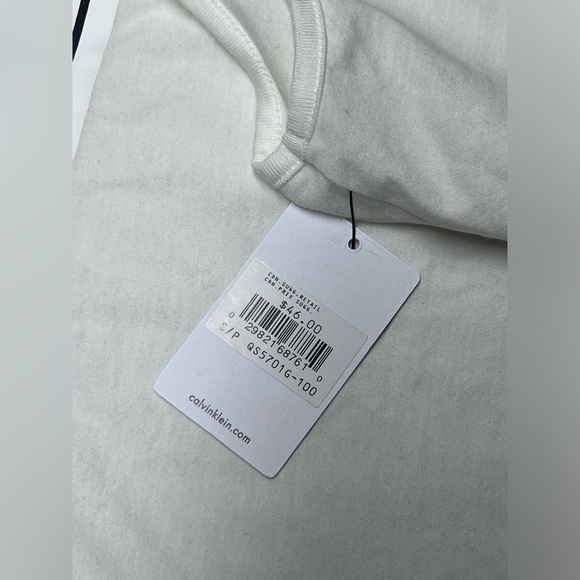 Calvin Klein Tank Top - Picture 5 of 5